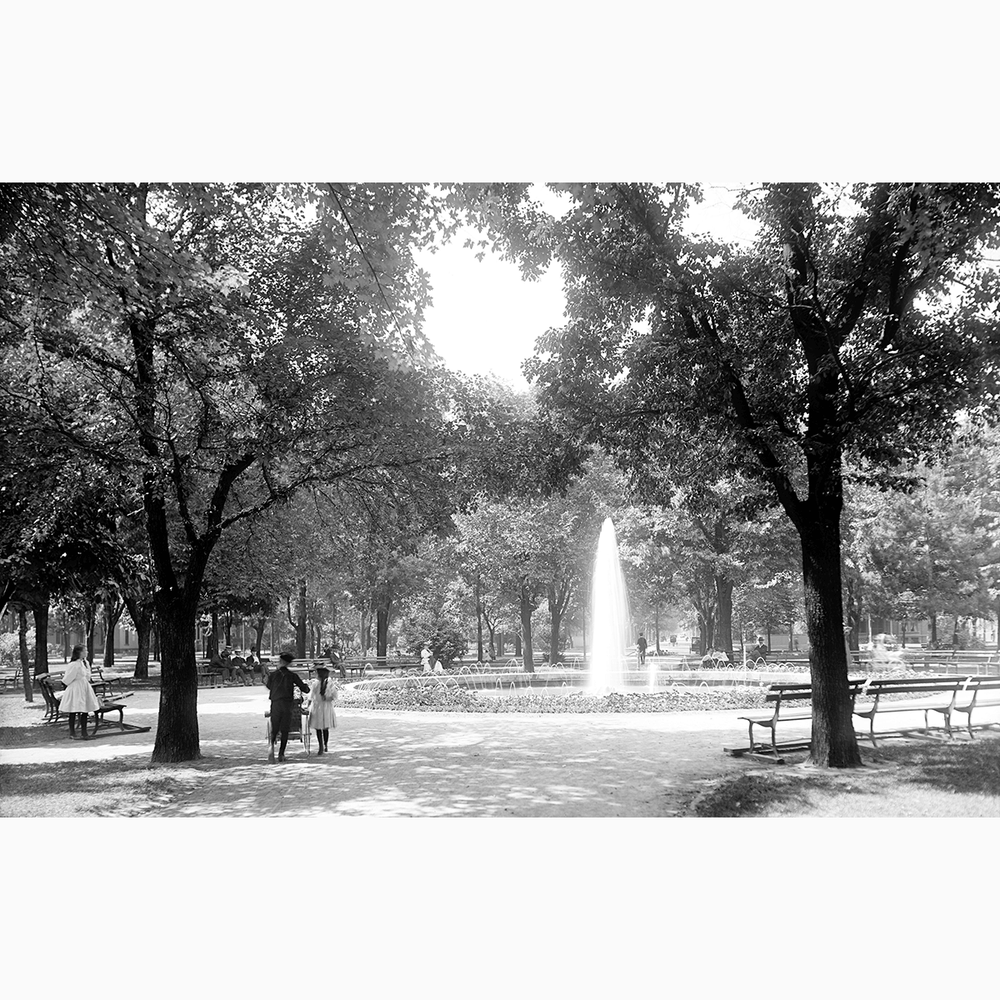 Grand Circus Park Fountain <br> Vintage Detroit - The Detroit Wallpaper Co.